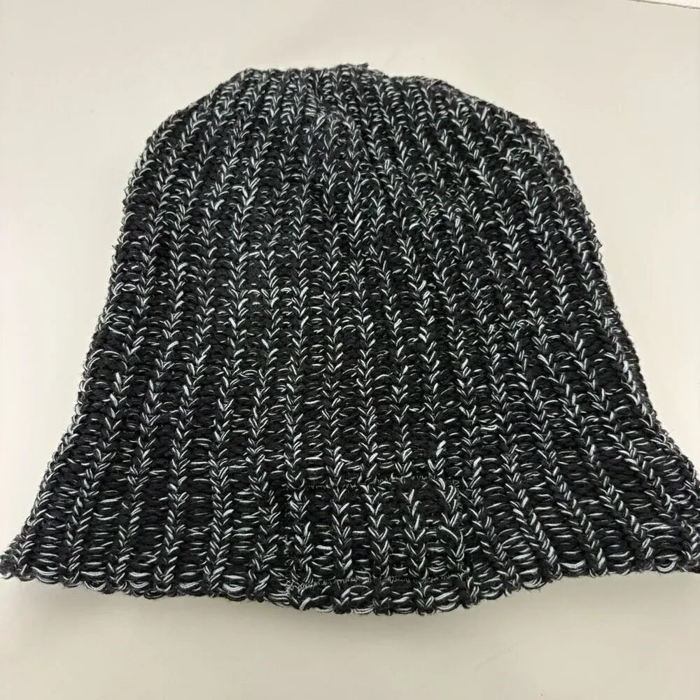 Love Your Melon x Minnesota United FC Soccer Black & White Winter Hat Reversible